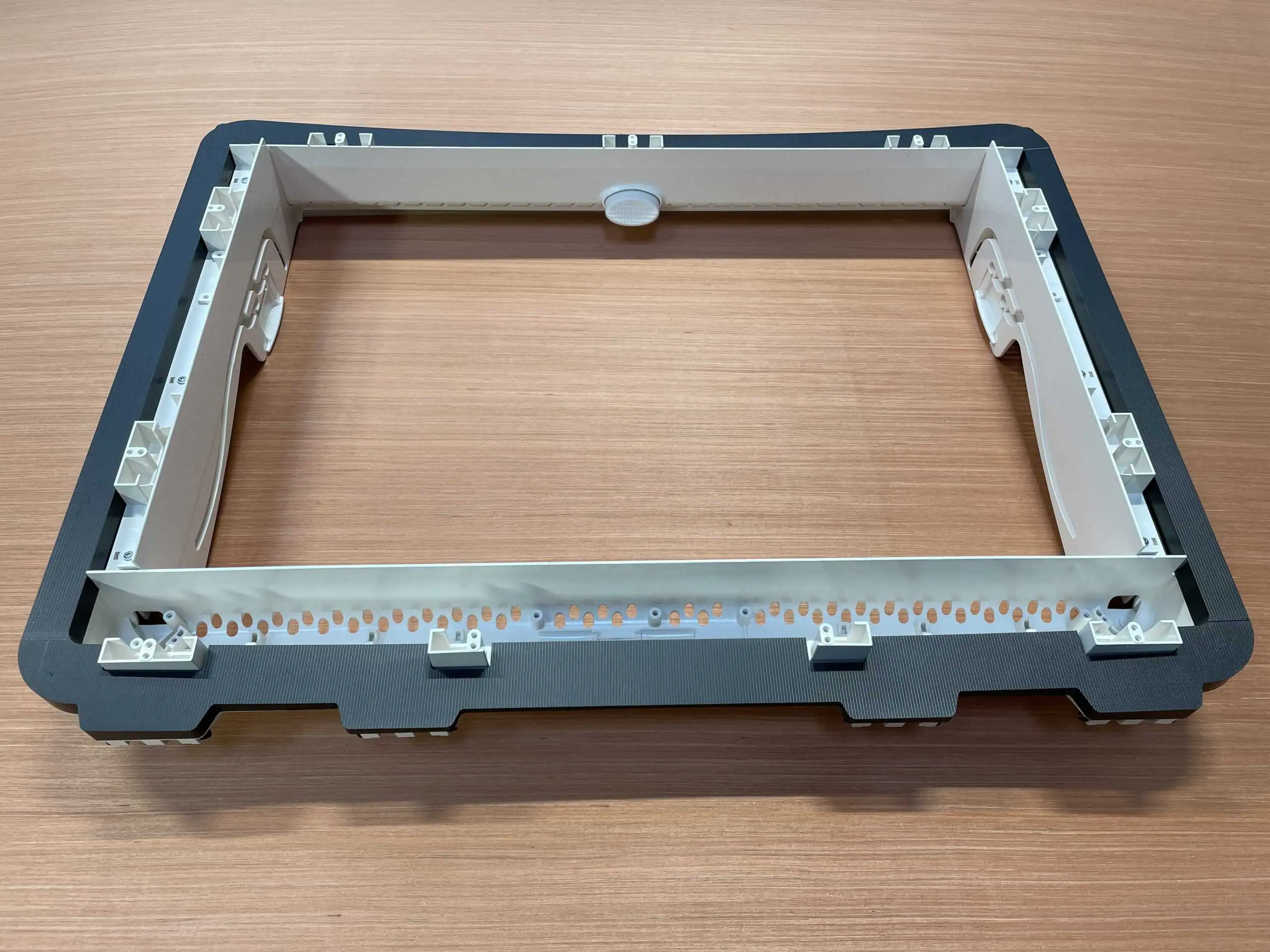 Dometic Midi Heki MK8 Transit - Image 3