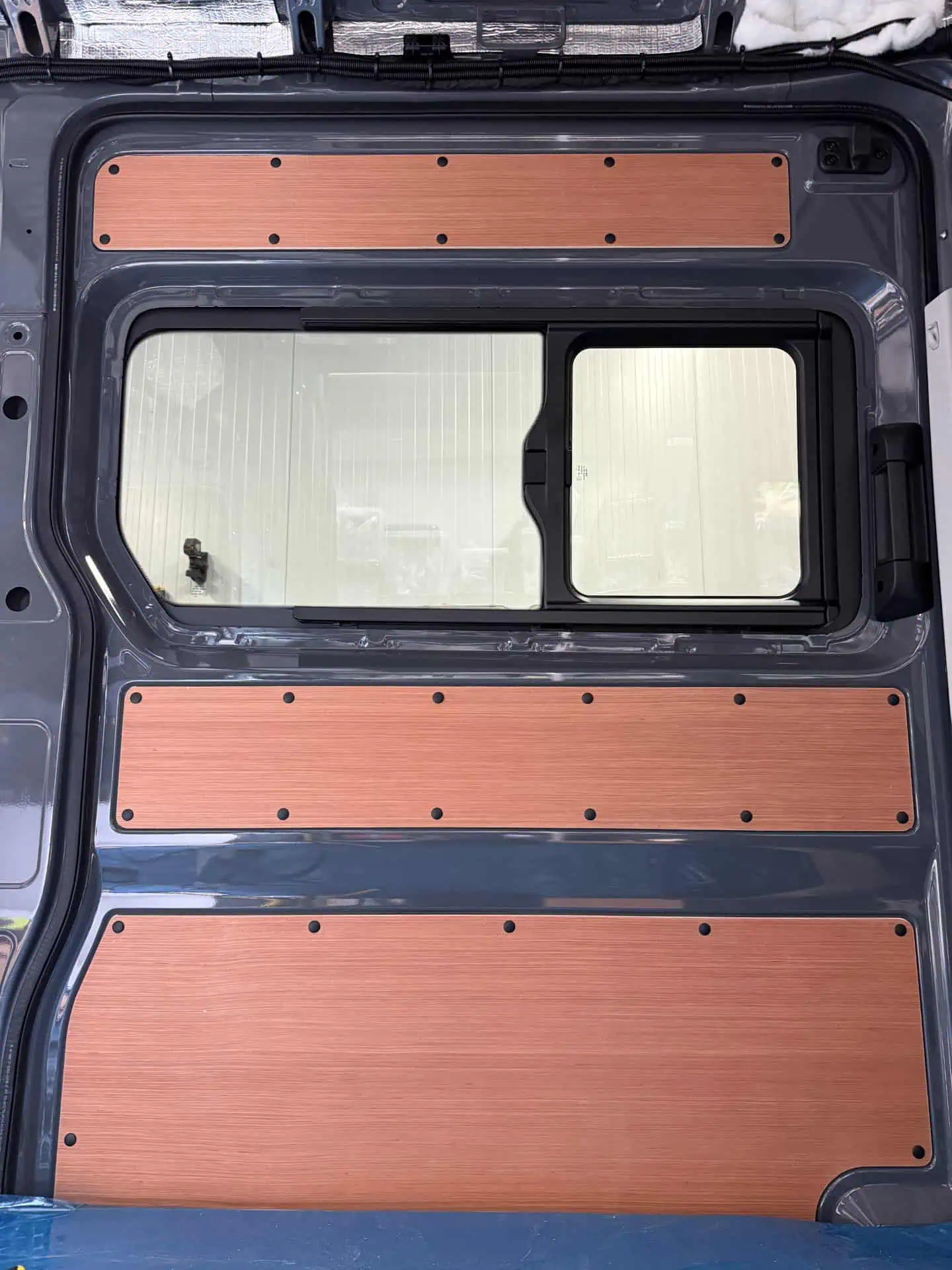 Door panel kit - Image 3